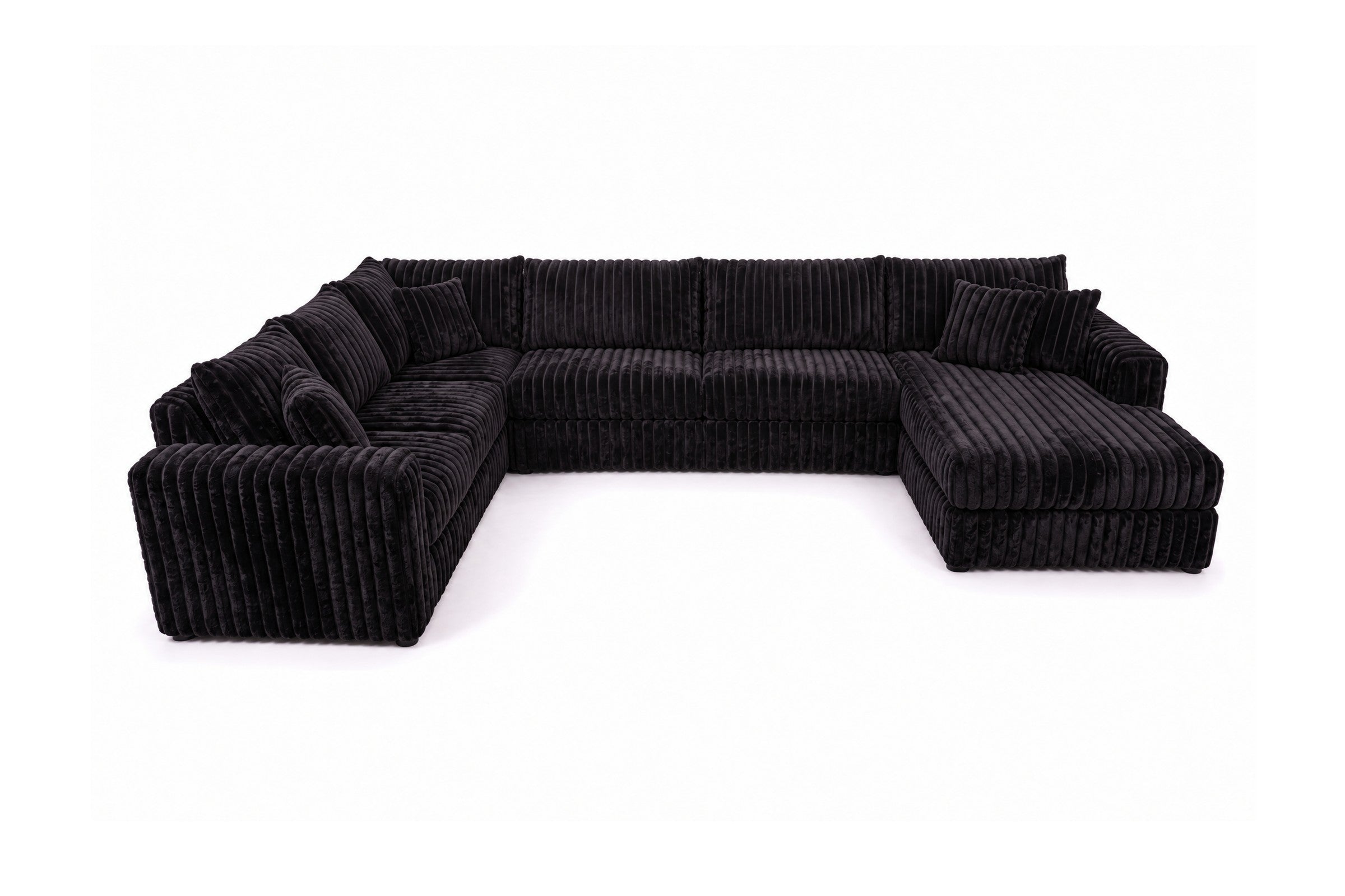 Luna – Plush Black