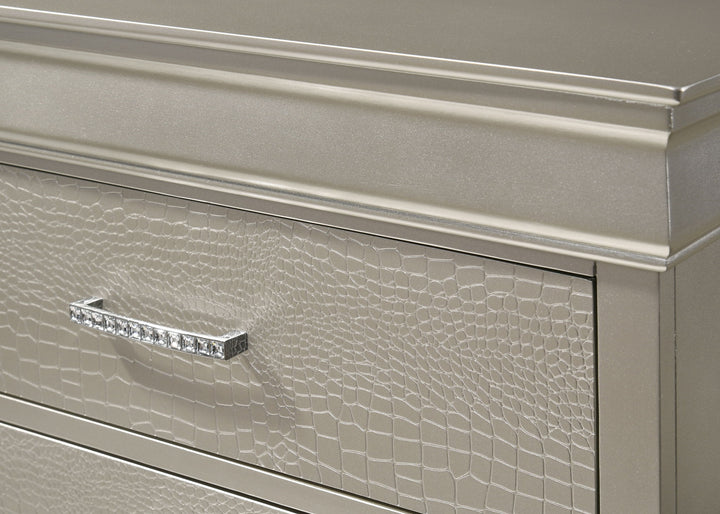 AMALIA CHEST