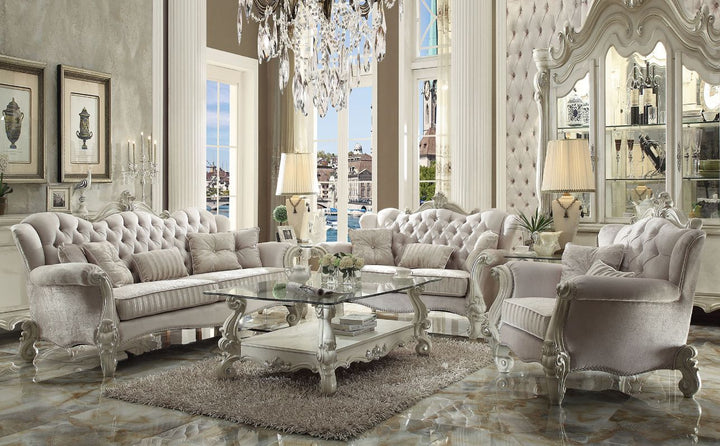 Versailles - Sofa With 5 Pillows