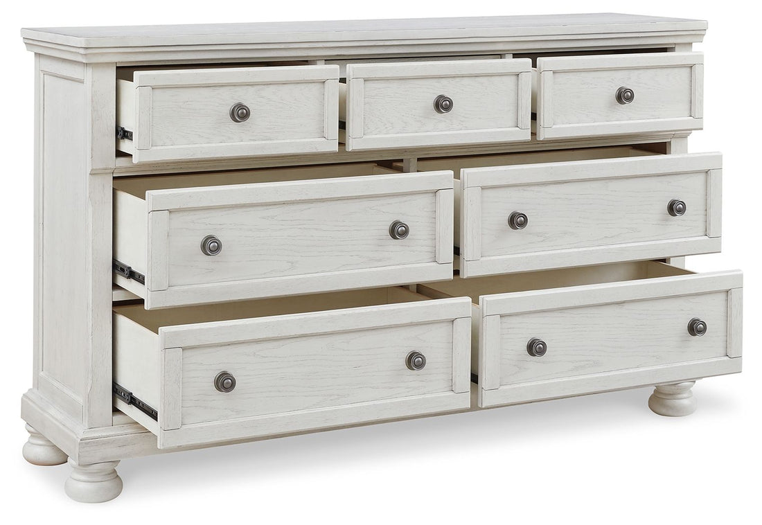 Robbinsdale - Sleigh Bed Set