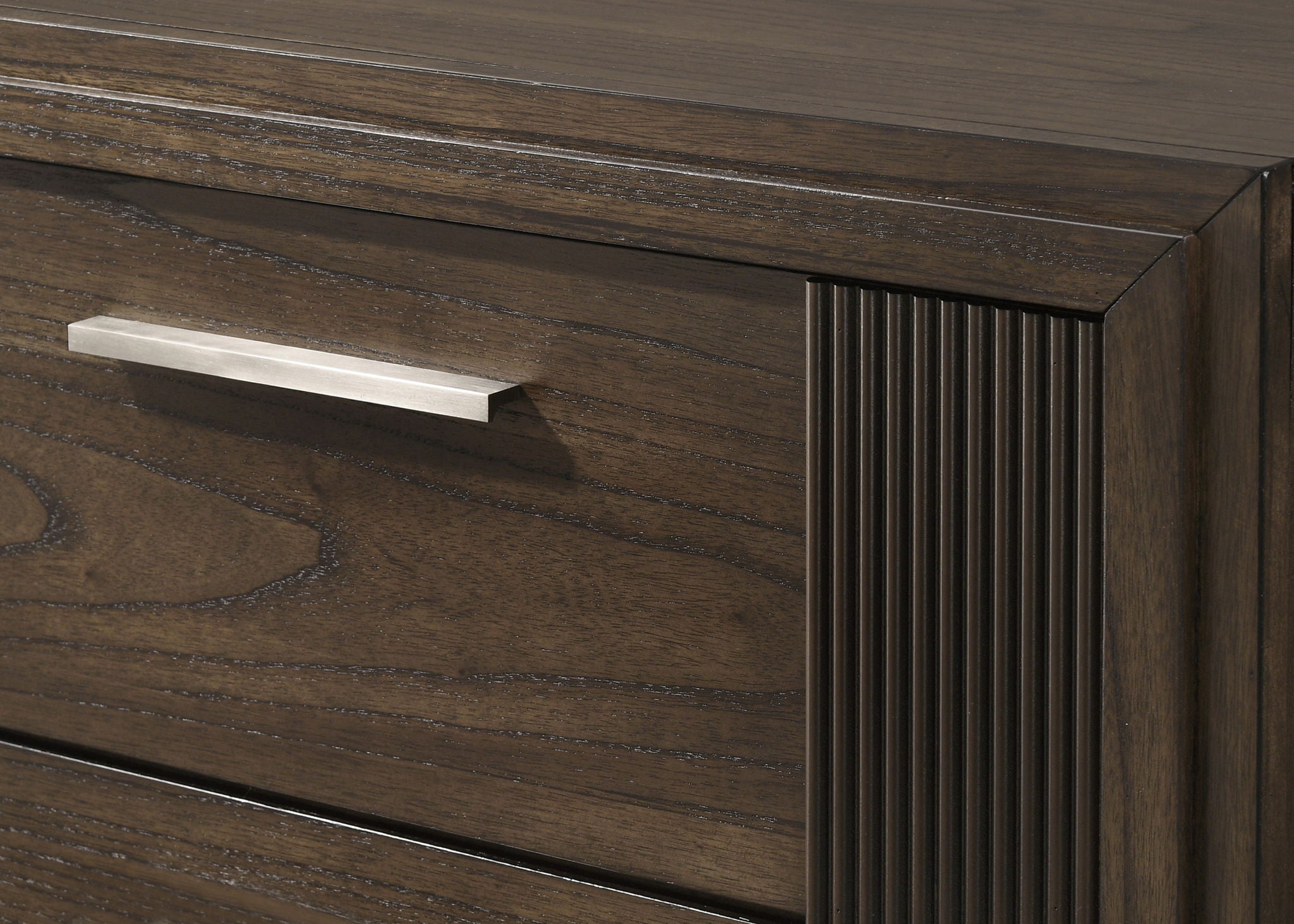 CARLTON CHEST