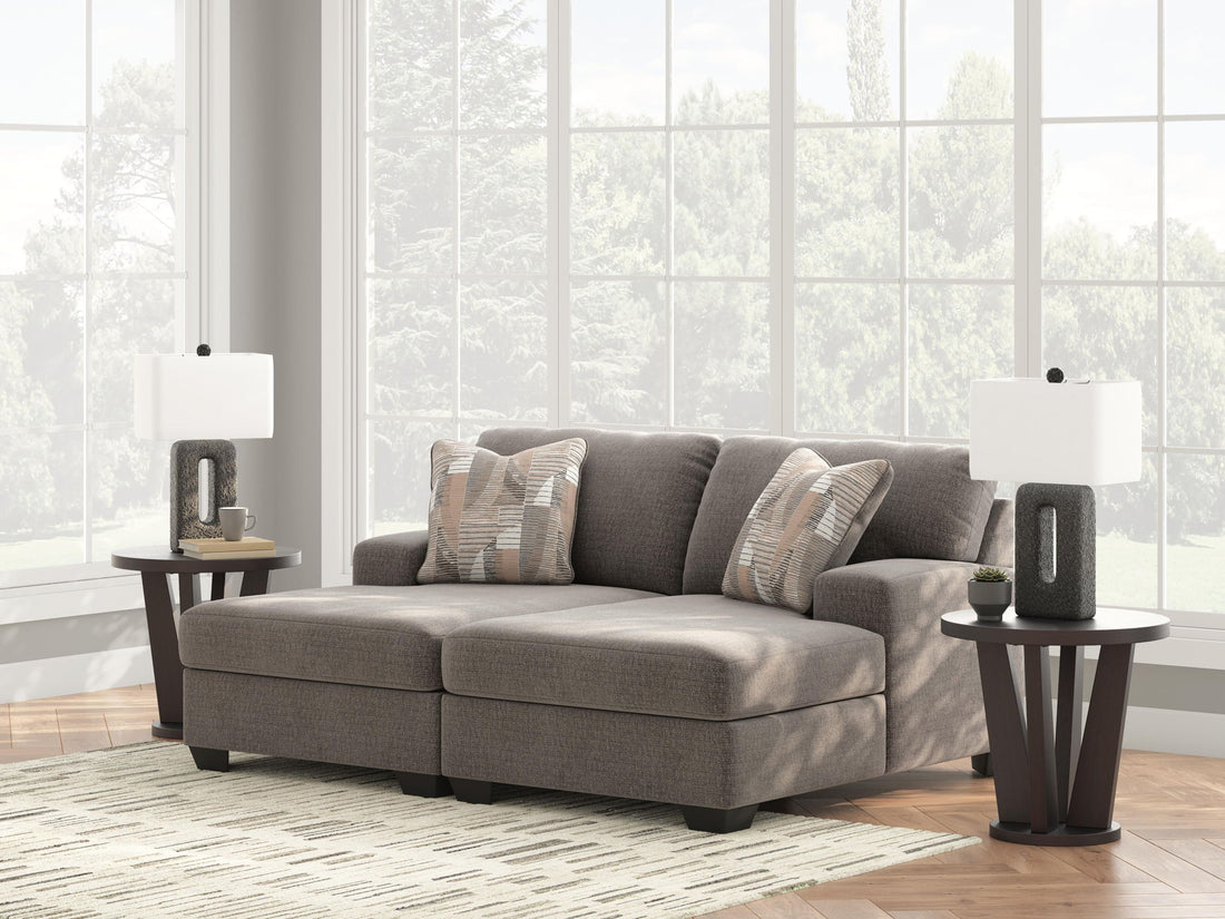 Newellen - Sectional