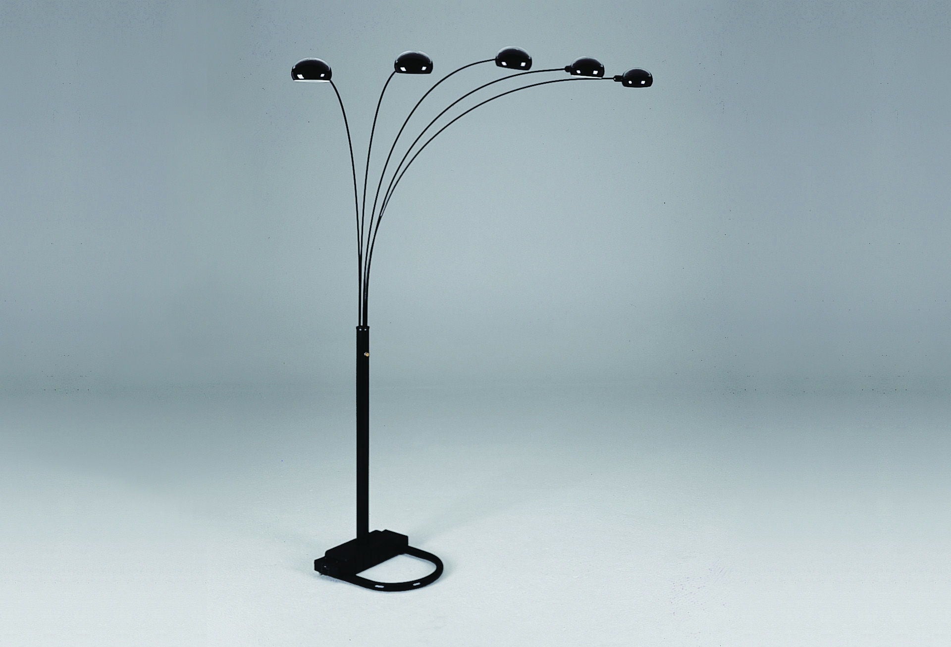 PEACOCK SHADE FLOOR LAMP BK 82"H
