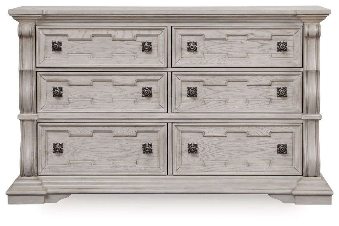 Bruchandi - Dresser