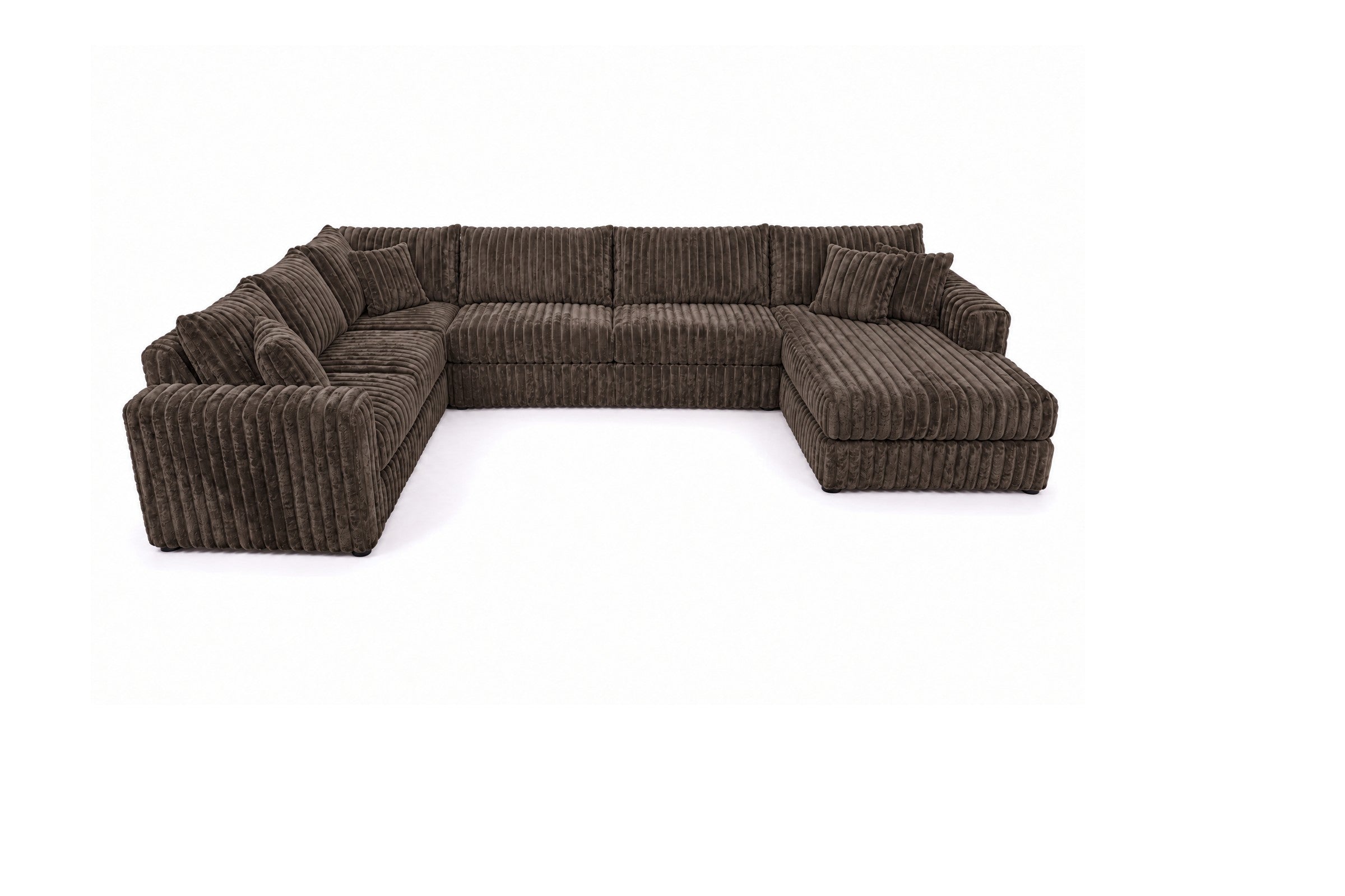 Luna – Plush Chocolate