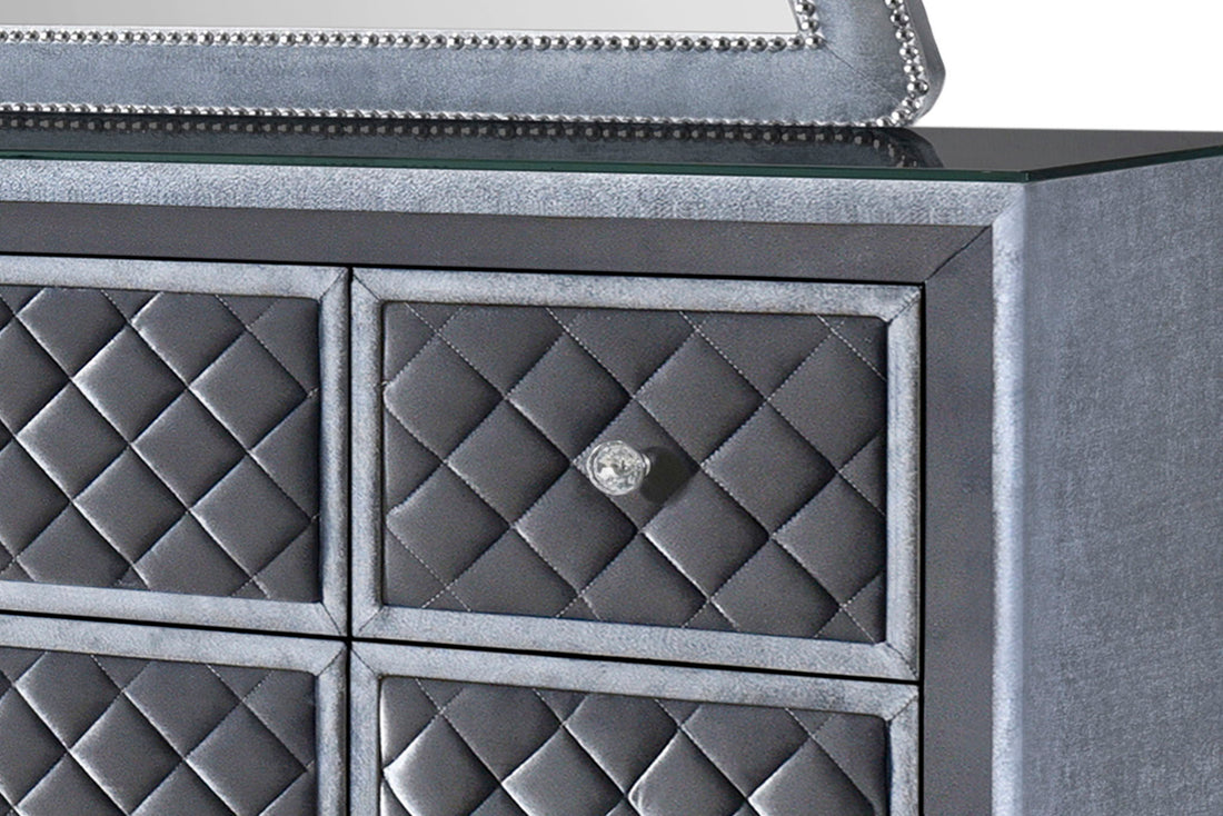 CAMEO DRESSER