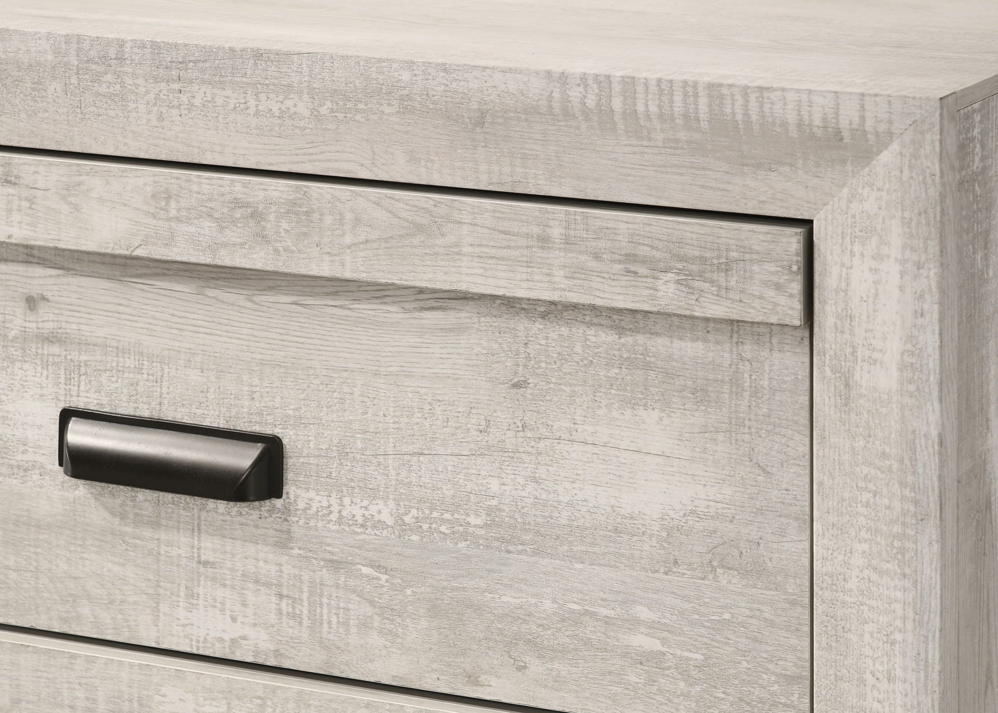VALOR DRESSER